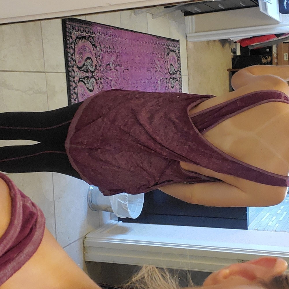 Oversized tank - Picture 2 of 6
